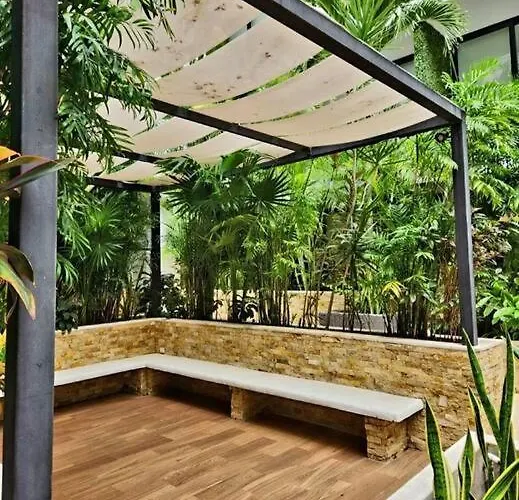 Stunning 1 Bdrm Gym-pool 10 Min To The & Quinta Av Apartamento