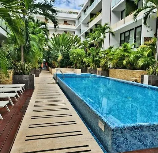 Stunning 1 Bdrm Gym-pool 10 Min To The & Quinta Av Playa del Carmen