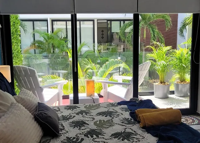 Stunning 1 Bdrm Gym-pool 10 Min To The & Quinta Av *